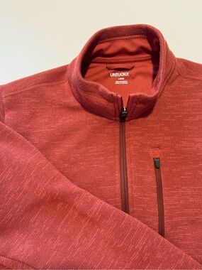 UNTUCKit Kezon Men's Full Zip basic jacket, burgundy, red size large